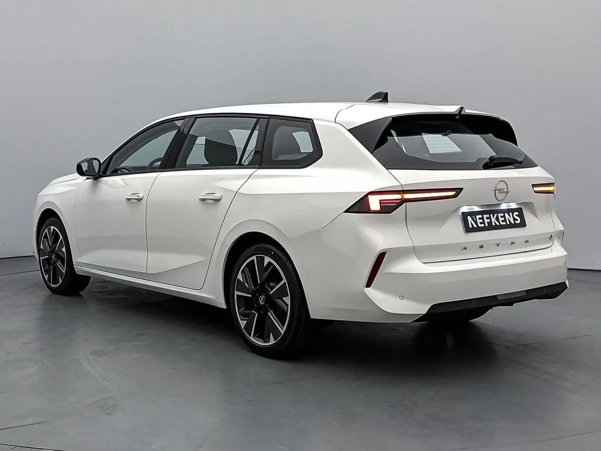 54 kWh Edition Adaptieve Cruise Control | Led | 18 Inch | Parkeersensoren Voor + Achter