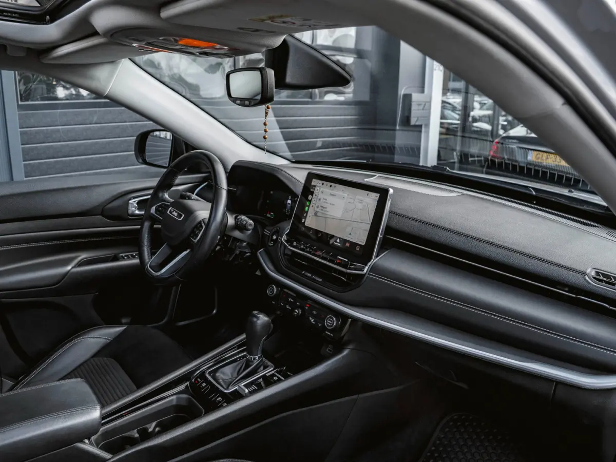 4xe 190 Plug-in Hybrid Limited | PANO | WINTERPAKKET | HALF LEDER | ADAPTIVE