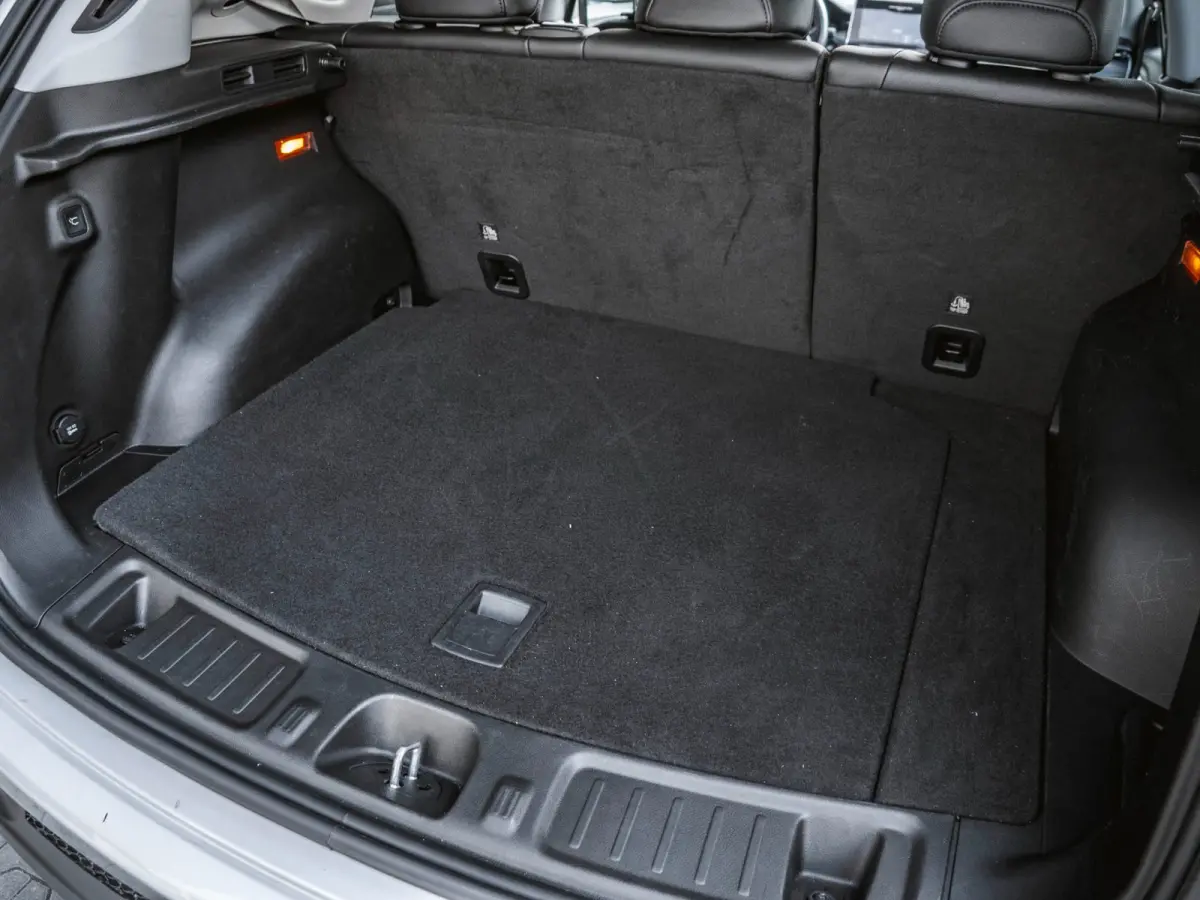 4xe 190 Plug-in Hybrid Limited | PANO | WINTERPAKKET | HALF LEDER | ADAPTIVE