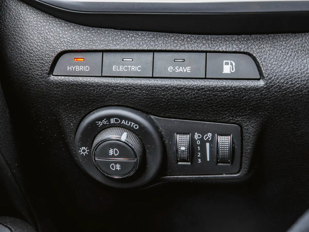 4xe 190 Plug-in Hybrid Limited | PANO | WINTERPAKKET | HALF LEDER | ADAPTIVE