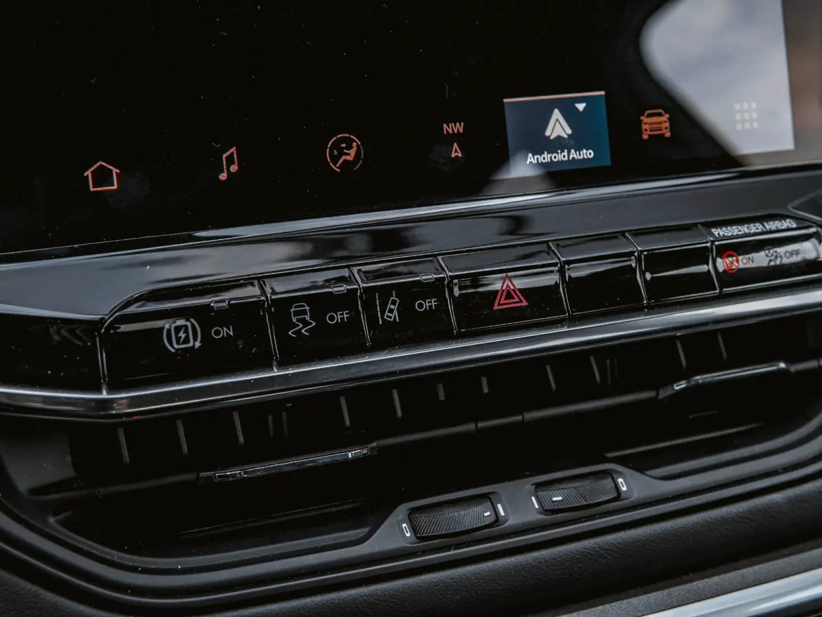 4xe 190 Plug-in Hybrid Limited | PANO | WINTERPAKKET | HALF LEDER | ADAPTIVE