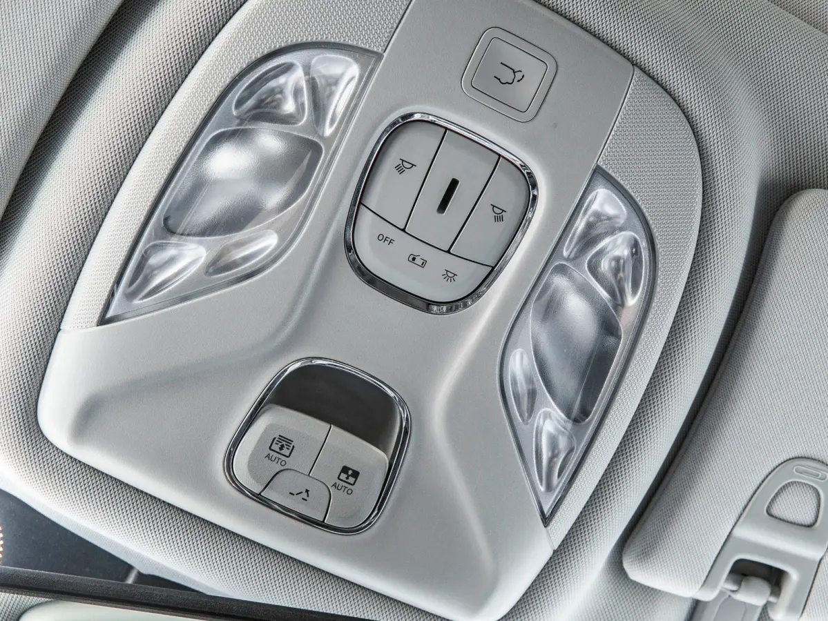 4xe 190 Plug-in Hybrid Limited | PANO | WINTERPAKKET | HALF LEDER | ADAPTIVE