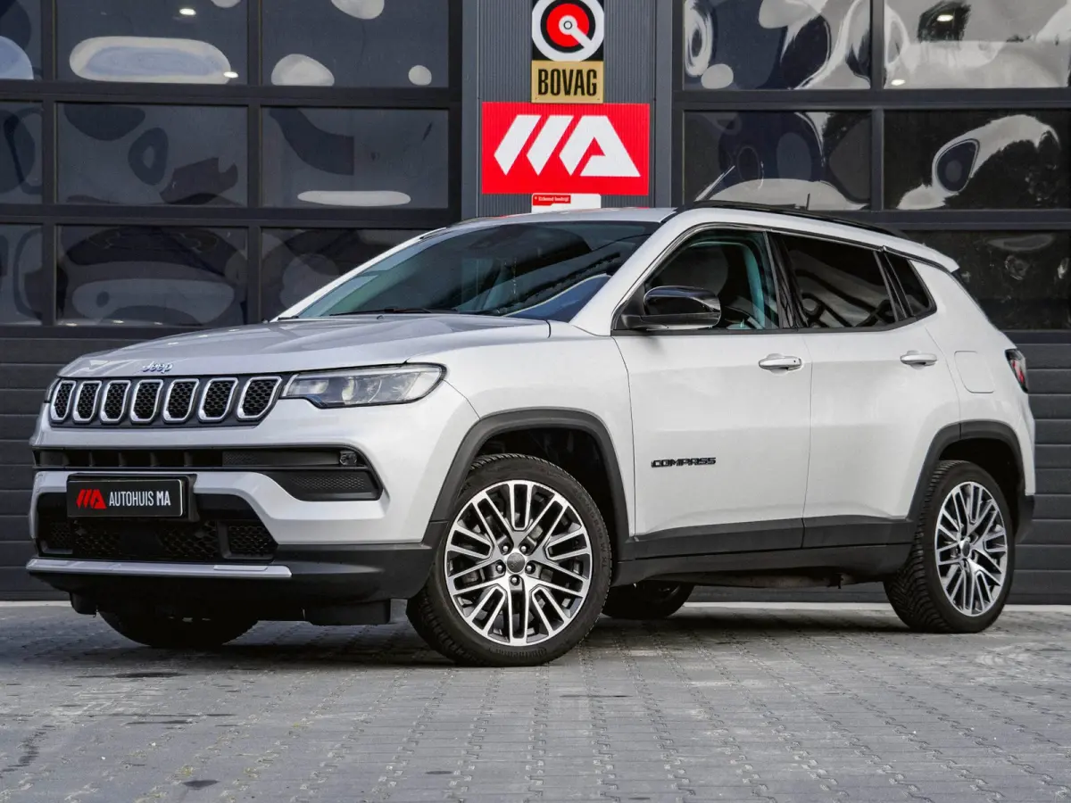 4xe 190 Plug-in Hybrid Limited | PANO | WINTERPAKKET | HALF LEDER | ADAPTIVE