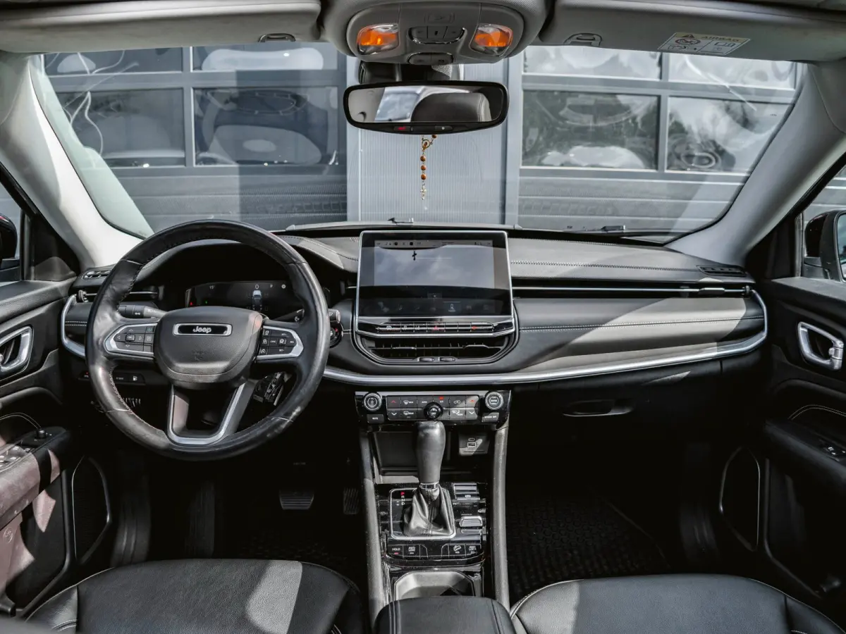 4xe 190 Plug-in Hybrid Limited | PANO | WINTERPAKKET | HALF LEDER | ADAPTIVE