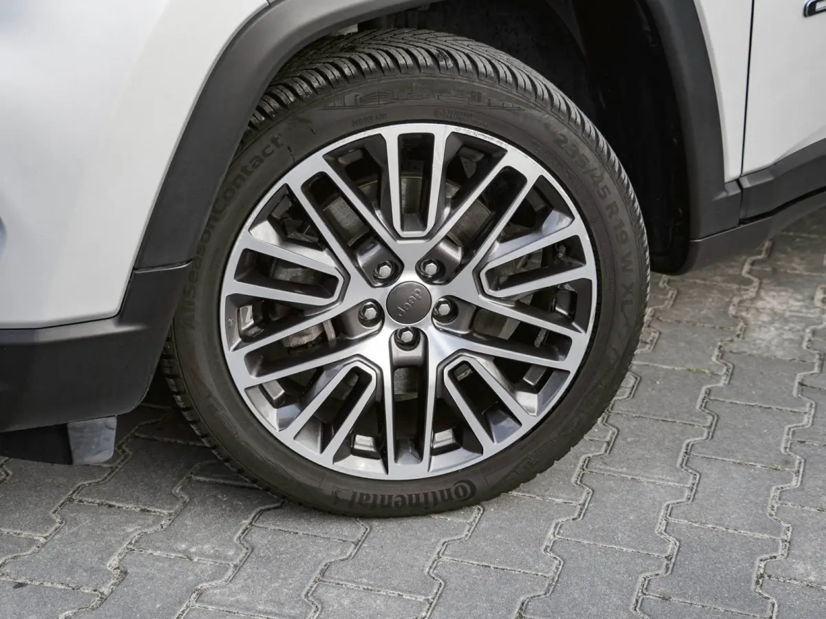 4xe 190 Plug-in Hybrid Limited | PANO | WINTERPAKKET | HALF LEDER | ADAPTIVE