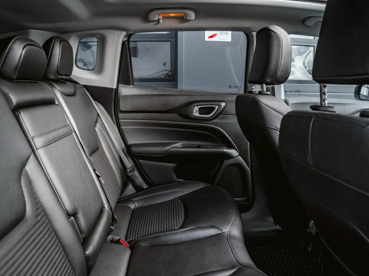 4xe 190 Plug-in Hybrid Limited | PANO | WINTERPAKKET | HALF LEDER | ADAPTIVE