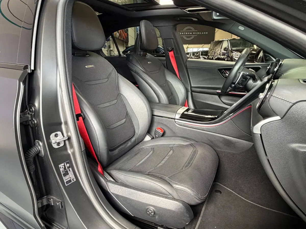 AMG 63 S E Performance, panoramadak, 680PK, Head-up, Burmester, Sfeerverlichting, Track-pace