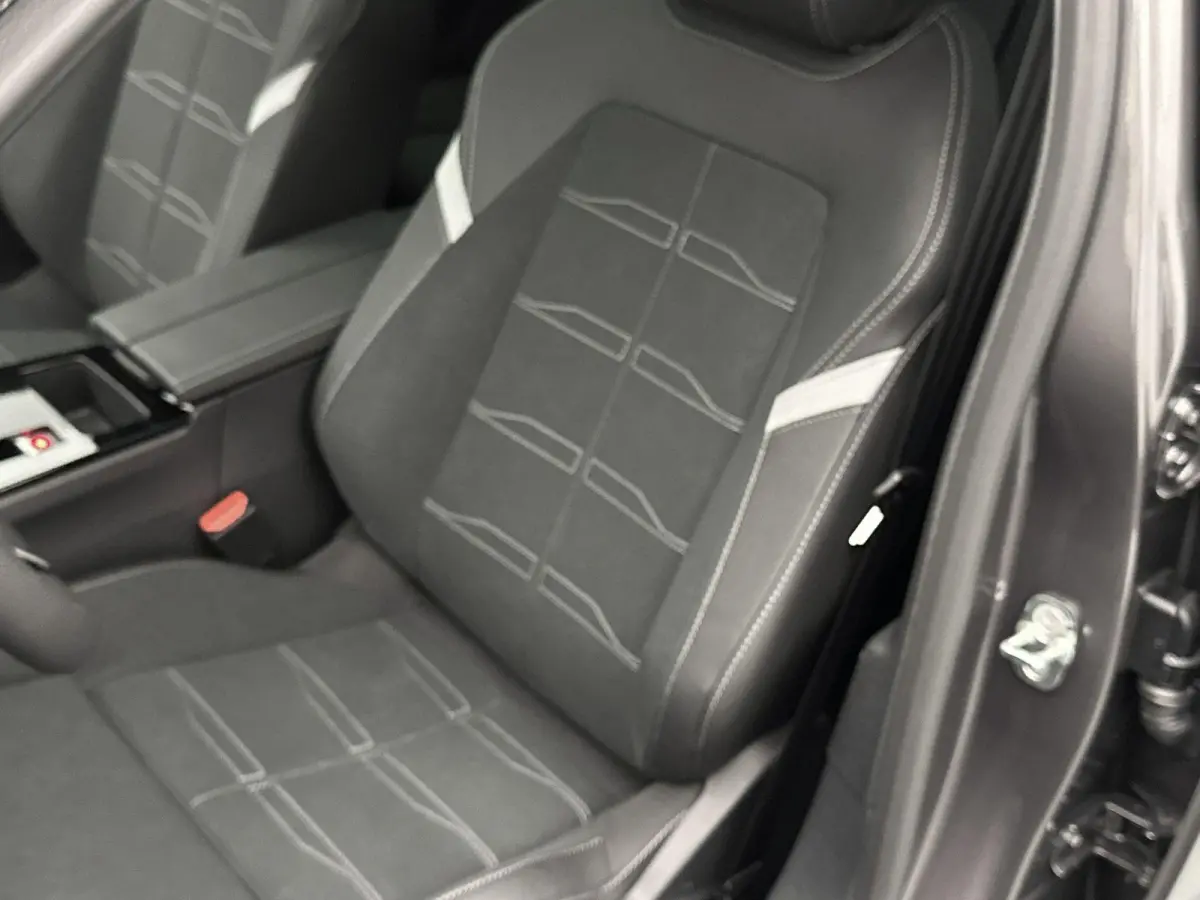 1.2 Turbo Hybrid GS Comfort pakket | Technologiepakket