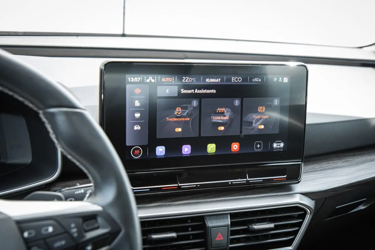 1.4 TSI eHybrid 204pk PHEV FR Business Intense | SoH 99% | Voorstoelen Verwarmd | full LED Koplampen | Apple Carplay/Android Auto