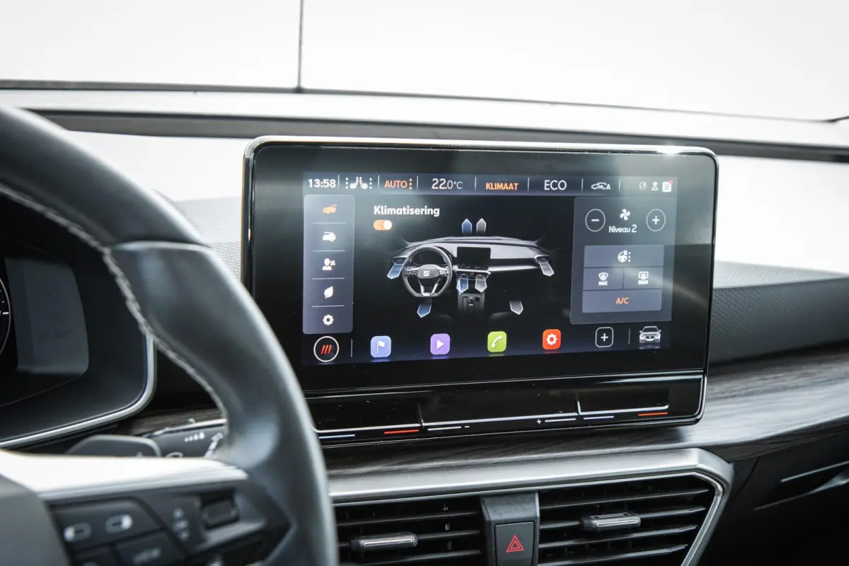 1.4 TSI eHybrid 204pk PHEV FR Business Intense | SoH 99% | Voorstoelen Verwarmd | full LED Koplampen | Apple Carplay/Android Auto