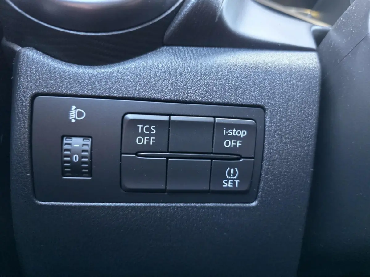 2.0 SkyActiv-G 120 Sport Selected