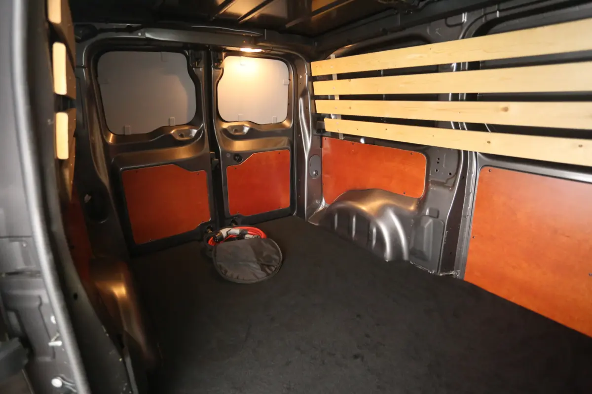 Elektrisch 75 kWh L2H1 Long Range | Snelladen | SOH 90% | Airco | Camera | Cruise | Carplay | Parkeersens.