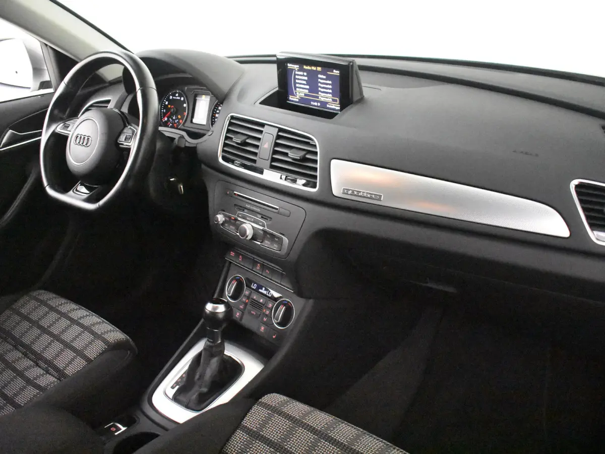 2.0 TFSI quattro Sport Pro Line S 180 PK DSG/AUTO | Elektr. Trekhaak | Climate control | Cruise control | Parkeersensoren | Stoelverwarming | 18" LMV l