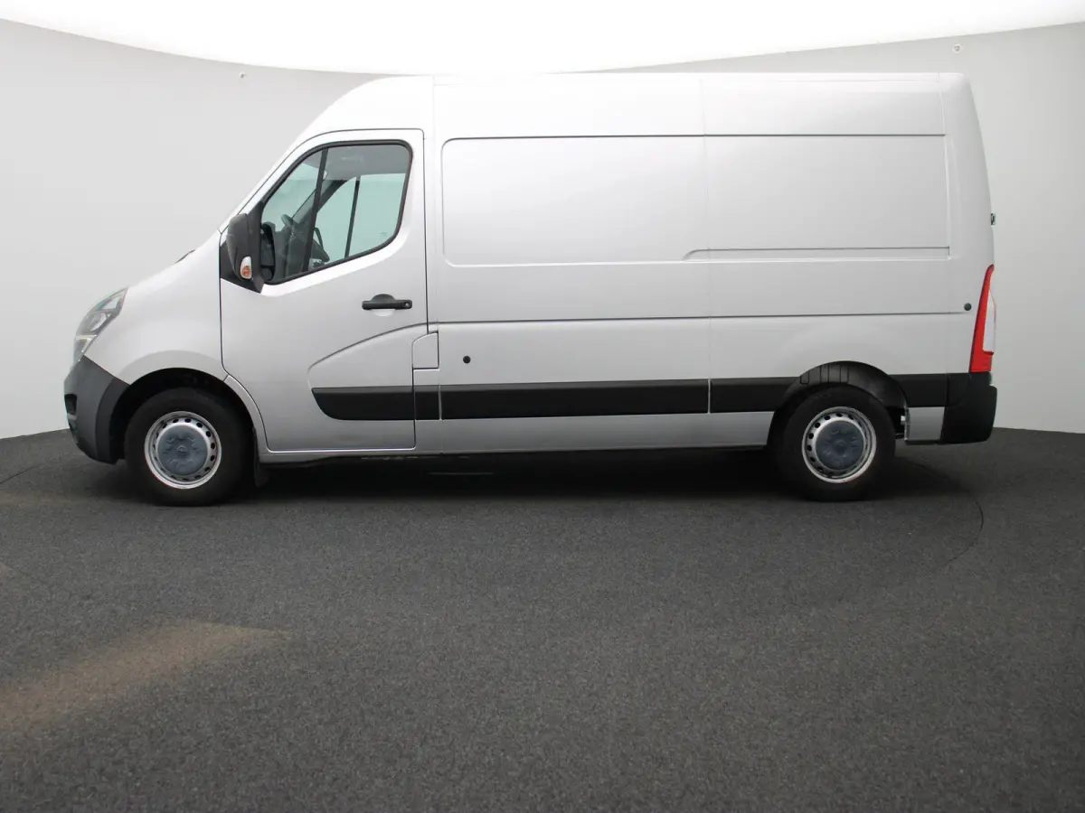 2.3 Turbo L2H2 | Airconditioning | Zijschuifdeur | Parkeersensoren | Trekhaak |