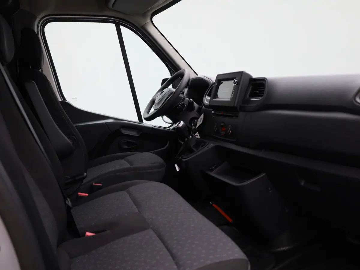 2.3 Turbo L2H2 | Airconditioning | Zijschuifdeur | Parkeersensoren | Trekhaak |
