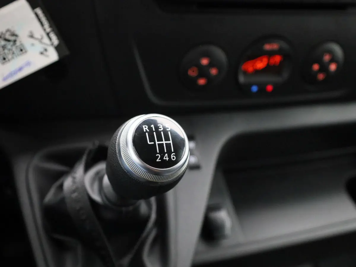 2.3 Turbo L2H2 | Airconditioning | Zijschuifdeur | Parkeersensoren | Trekhaak |