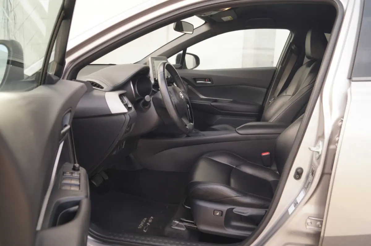 1.8 Hybrid Edition -LEER-NAVI-CAM-PDC-ECC-LED-