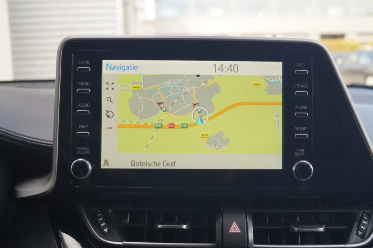 1.8 Hybrid Edition -LEER-NAVI-CAM-PDC-ECC-LED-