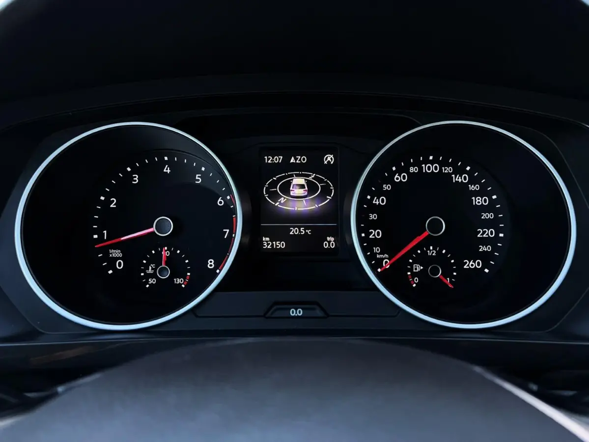 1.4 TSI 125pk Comfortline | Trekhaak | Panoramadak | Navigatie