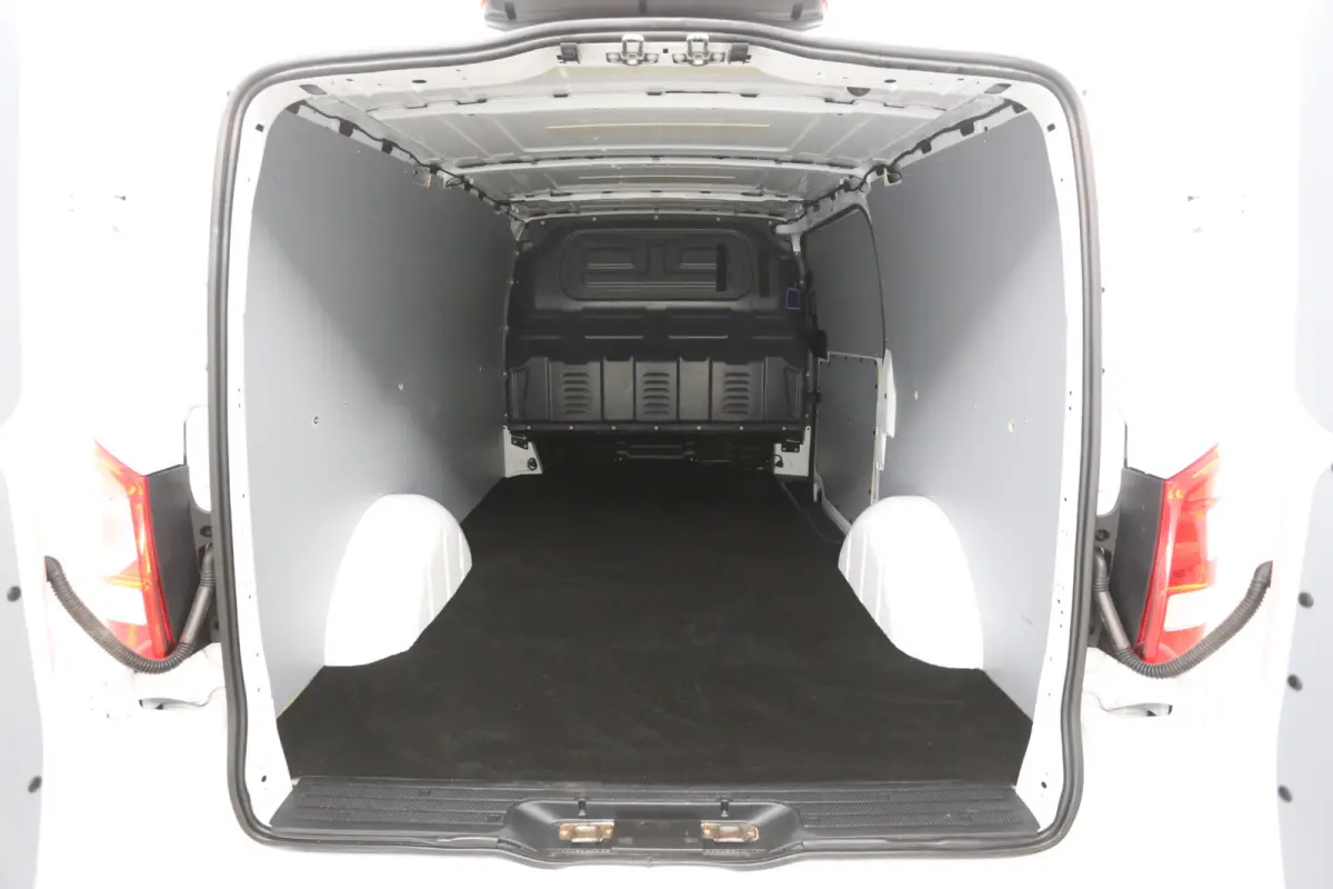 114 CDI Lang | Automaat | Airco | Cruise | 3 Zits | Trekhaak | Parkeersens.