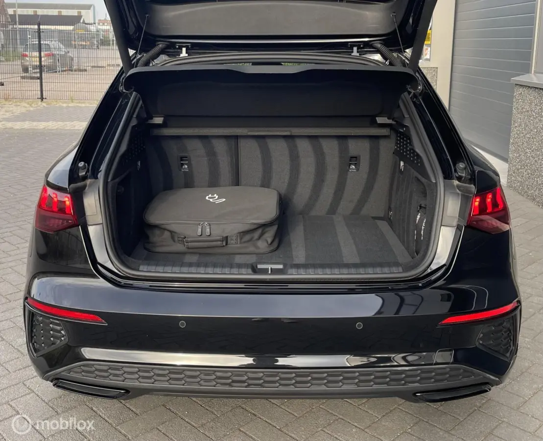 40 TFSI e 204PK 3xS-Line Pano Sfe