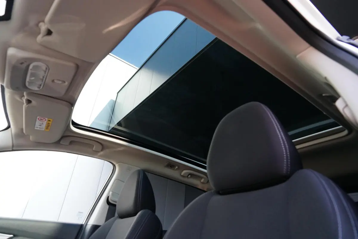 1.2 N-Connecta, NL, pano, 360 cam. keyless, clima