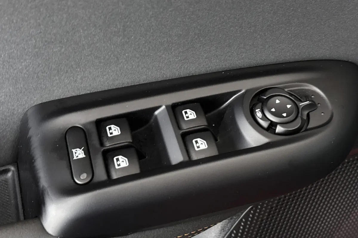 1.3T PHEV Veloce Technologie Pakket Stoelverwarming & Ventilatie Leder