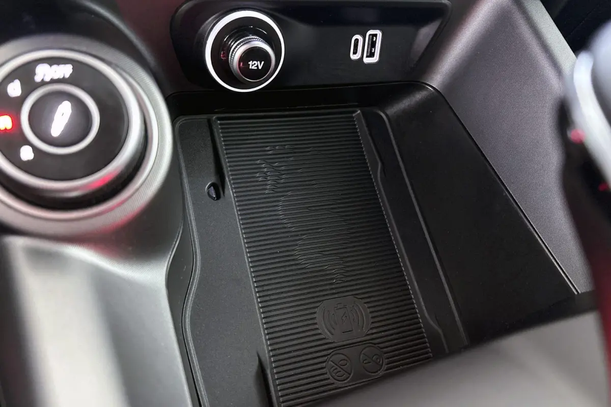 1.3T PHEV Veloce Technologie Pakket Stoelverwarming & Ventilatie Leder