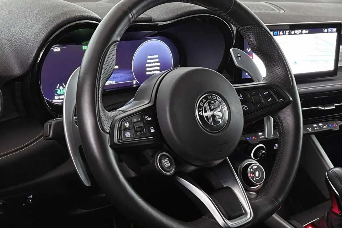 1.3T PHEV Veloce Technologie Pakket Stoelverwarming & Ventilatie Leder