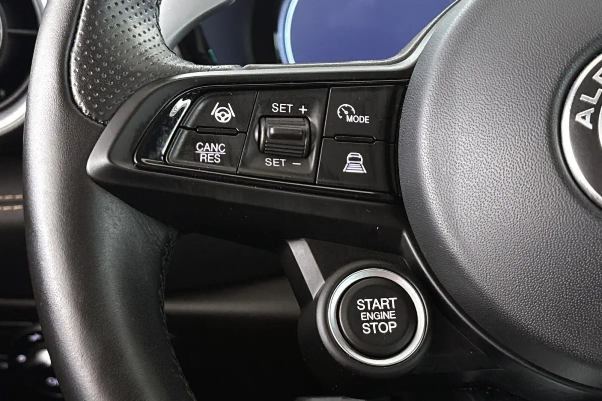 1.3T PHEV Veloce Technologie Pakket Stoelverwarming & Ventilatie Leder