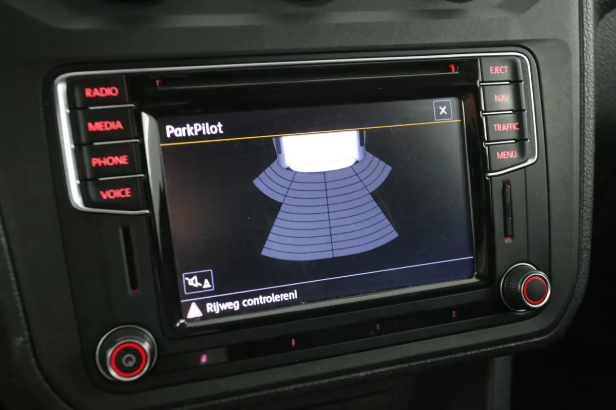 Maxi 2.0 TDI L2 102PK | Automaat | Clima | Cruise | Carplay | Trekhaak | Parkeersens.