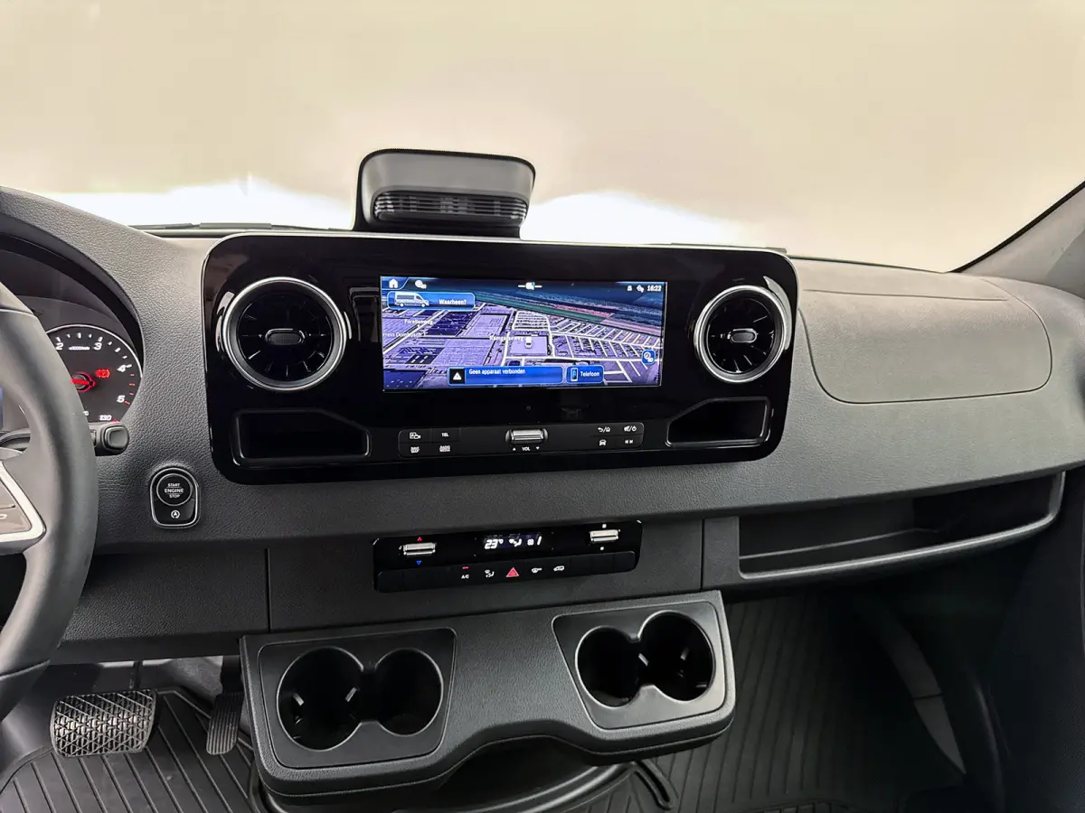 319 CDI L2H2 Pro Trekhaak Navigatie Parkeerpakket Stoelverwarming Led high performance