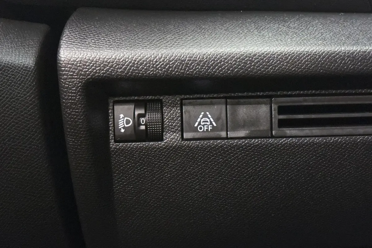 You 50 kWh Achteruitrijcamera Apple CarPlay Climate Control