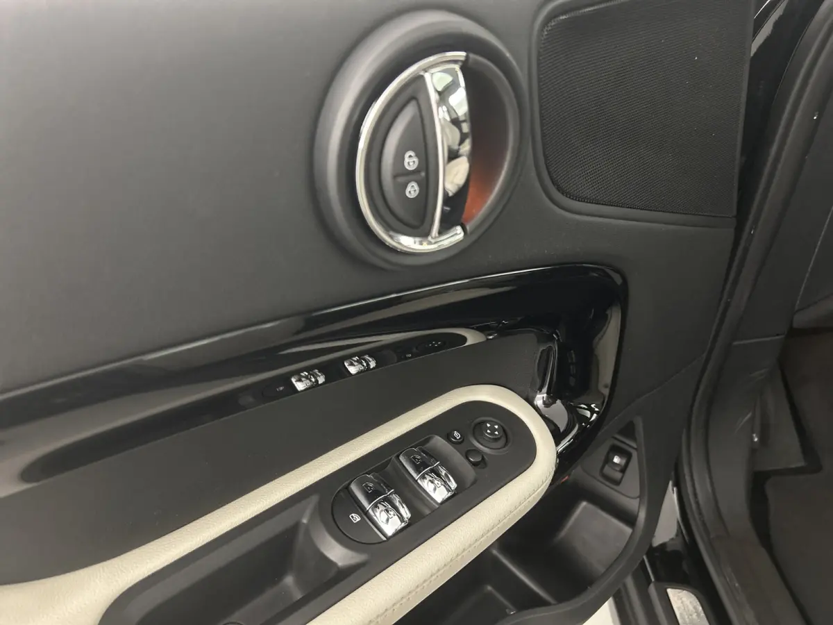 Cooper SE ALL4 Premium+ Pano-dak/Full Options/Memory/H&K