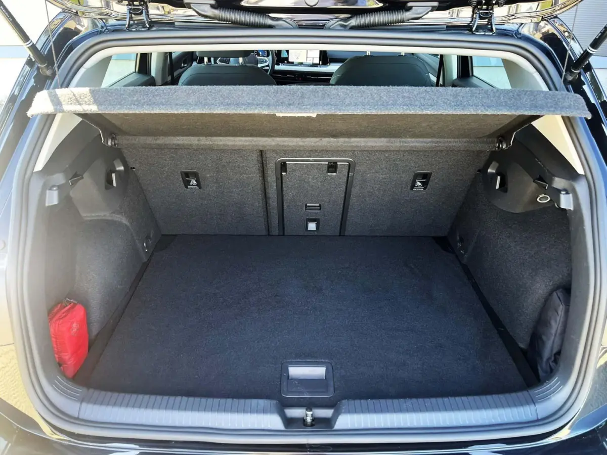 1.0 TSI 110pk Life | Navigatie | App Connect | Camera