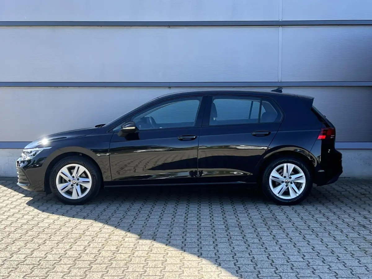 1.0 TSI 110pk Life | Navigatie | App Connect | Camera