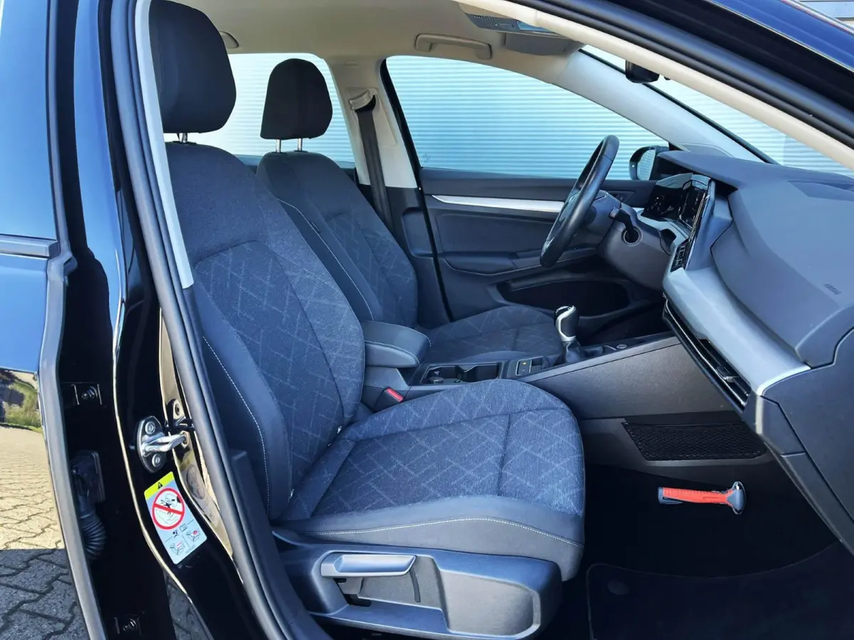 1.0 TSI 110pk Life | Navigatie | App Connect | Camera