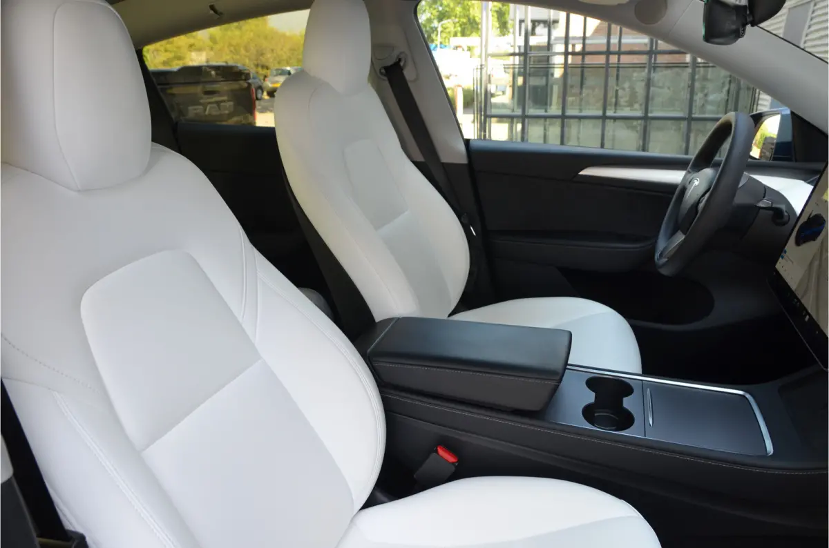 Long Range AWD 75 kWh Trekhaak (max 1.600kg), AutoPilot3.0