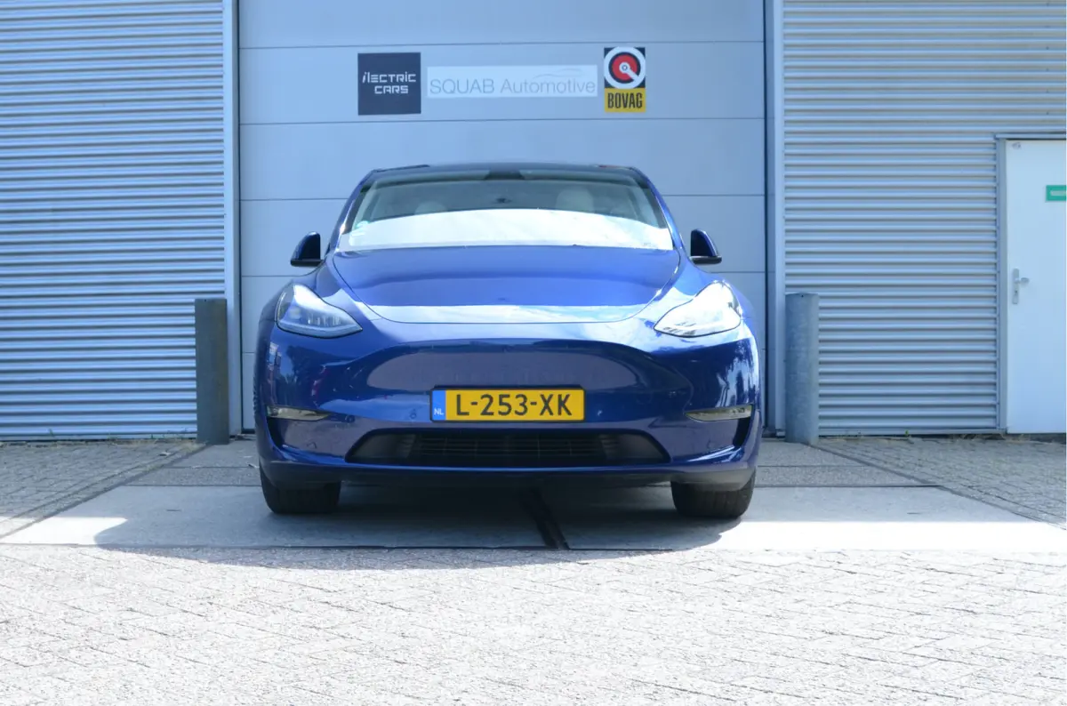 Long Range AWD 75 kWh Trekhaak (max 1.600kg), AutoPilot3.0