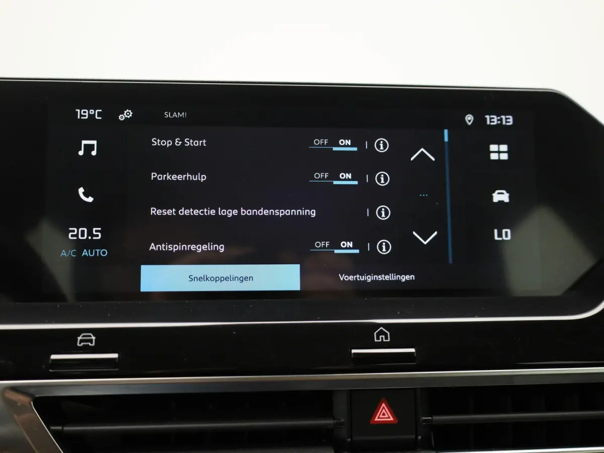 1.2 Puretech Live | Airconditioning | Bluetooth | Parkeersensoren | Lichtmetalen Velgen |