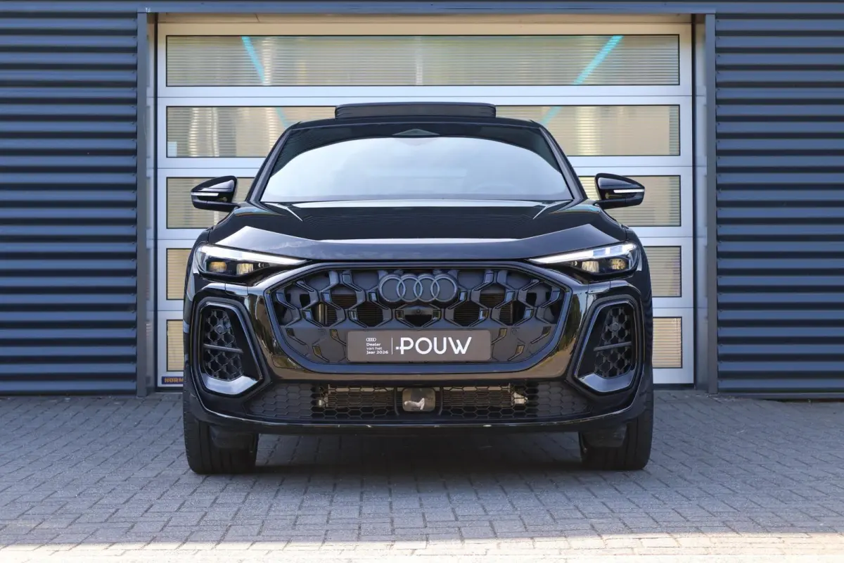 2.0 TFSI e-hybrid 299pk quattro S edition | Panoramadak | Rondomzichtcamera | Ambienceverlichting | Parkeerassistent | Adaptive Cruise