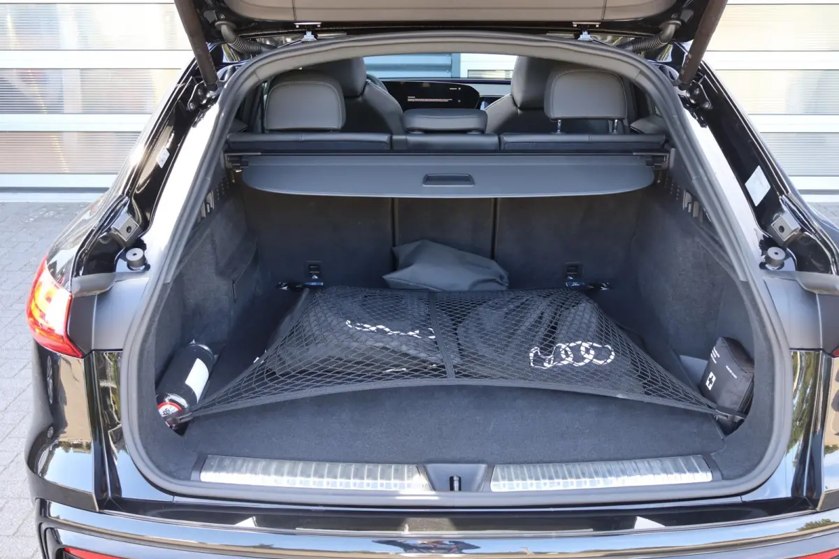 2.0 TFSI e-hybrid 299pk quattro S edition | Panoramadak | Rondomzichtcamera | Ambienceverlichting | Parkeerassistent | Adaptive Cruise