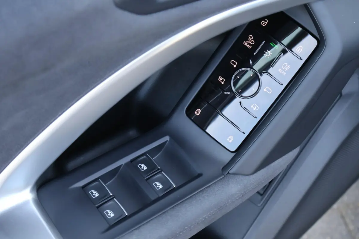 2.0 TFSI e-hybrid 299pk quattro S edition | Panoramadak | Rondomzichtcamera | Ambienceverlichting | Parkeerassistent | Adaptive Cruise