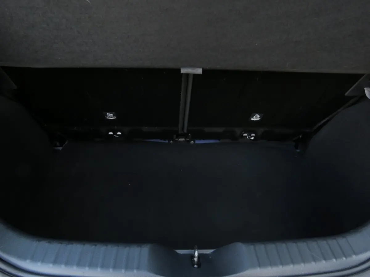 1.0 VVT-I MT PLAY / Camera / Cruise / BOVAG garantie