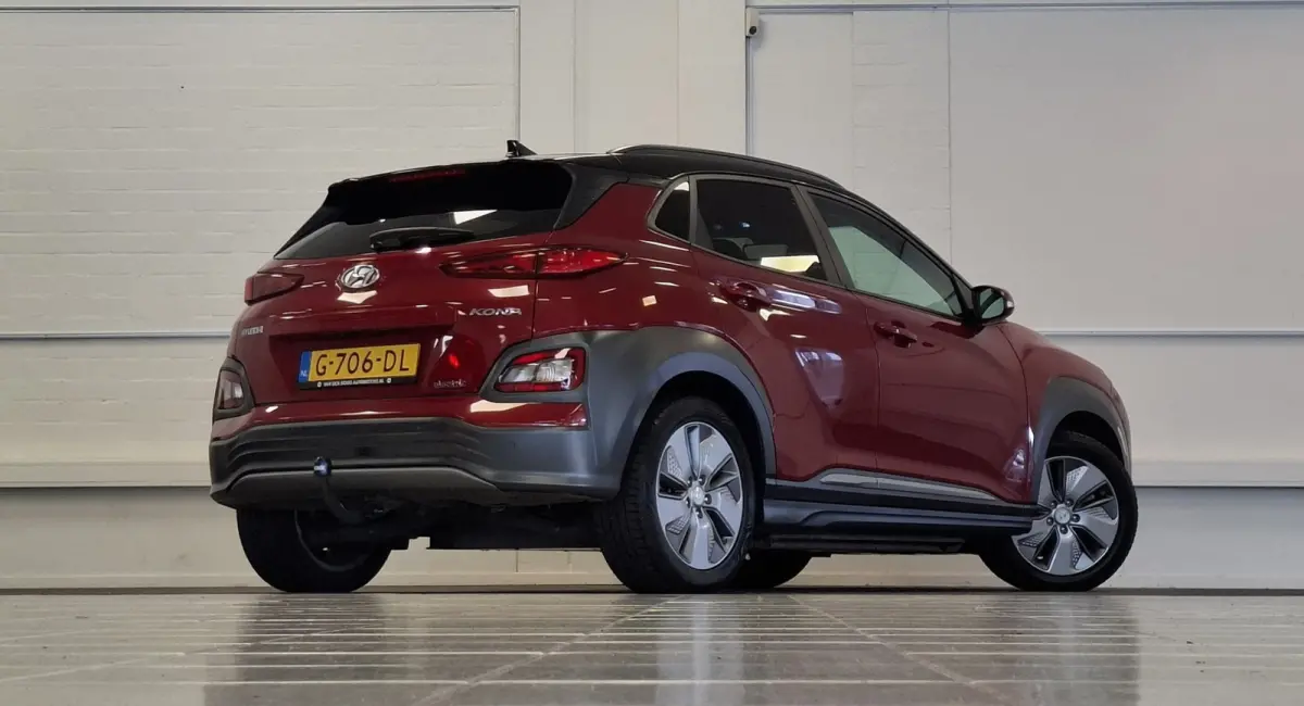 EV Premium 64 kWh Trekhaak 2e Eigenaar SOH
