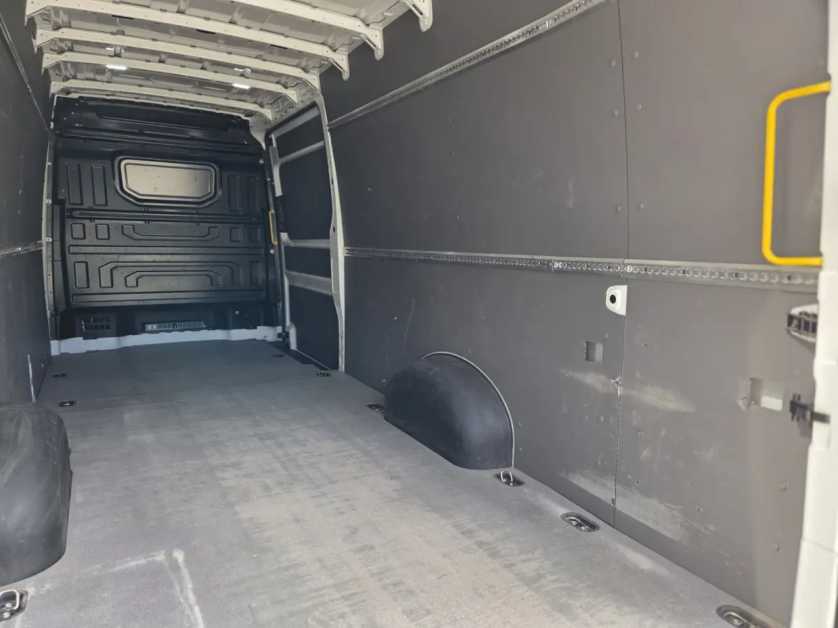 35 2.0 Extra Lang L5 Hoog HD 140Pk / 103 Kw XXL