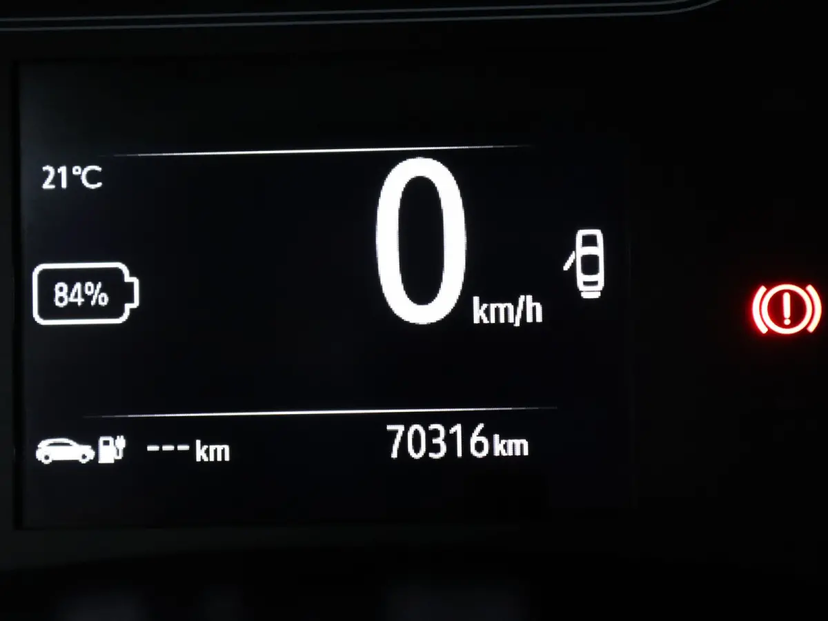 Expression 27 kWh Apple Carplay/Android Auto | Airco