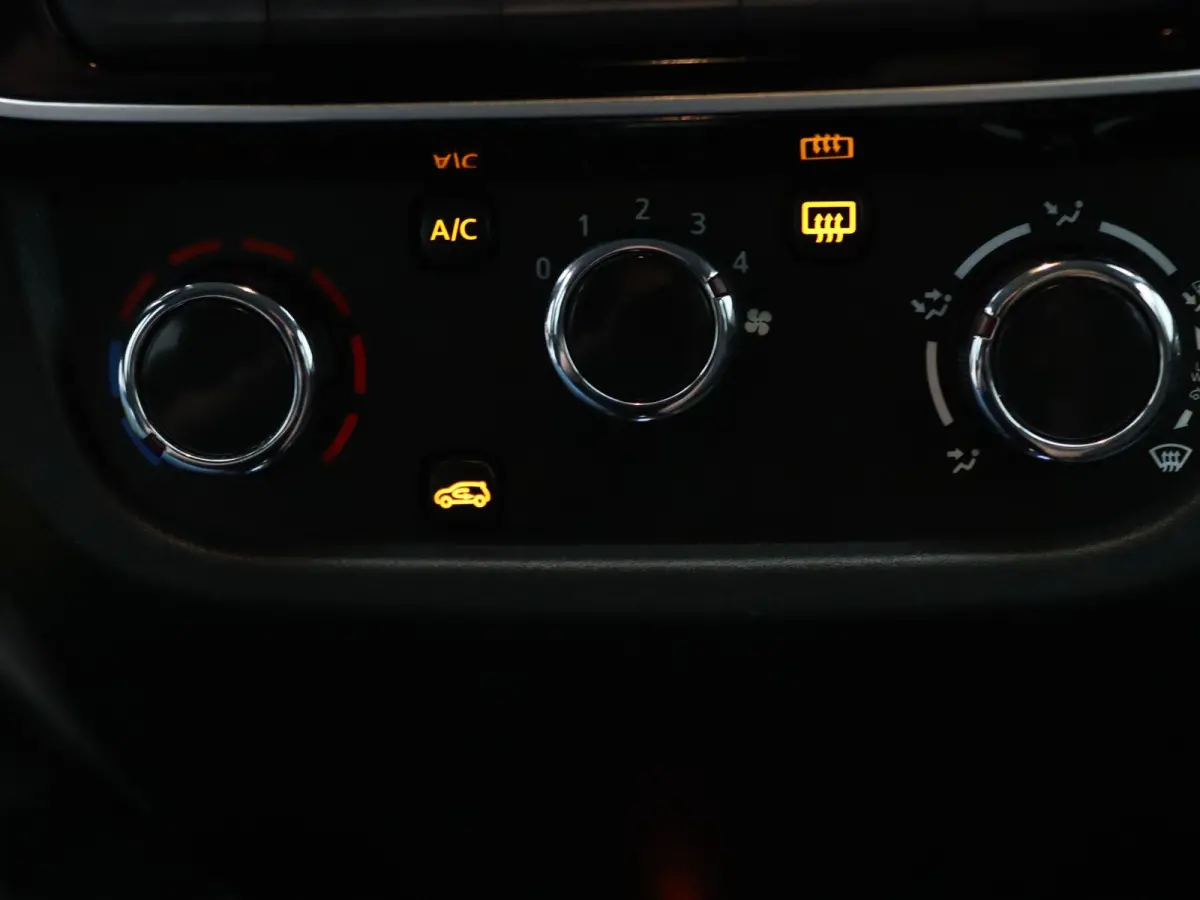 Expression 27 kWh Apple Carplay/Android Auto | Airco