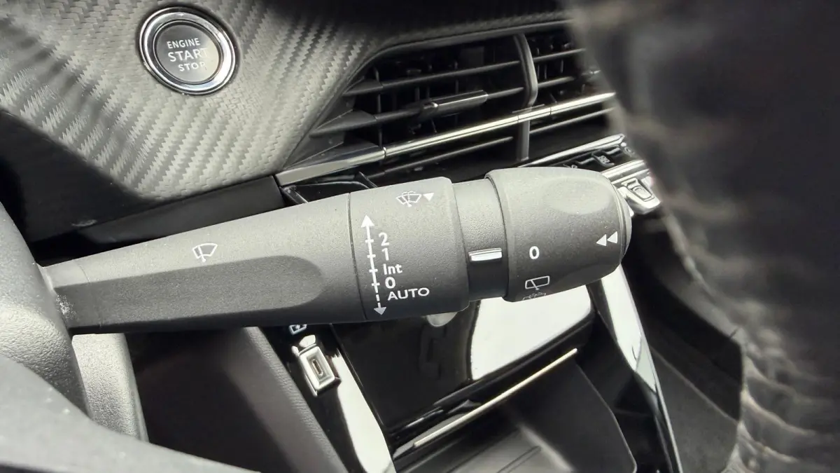 EV ALLURE PACK 50KWH 3 Fase 92,1%SOH! / NAVI / LEDER / CLIMA / LED / PDC / 17" LMV / CAMERA / KEYLESS !!