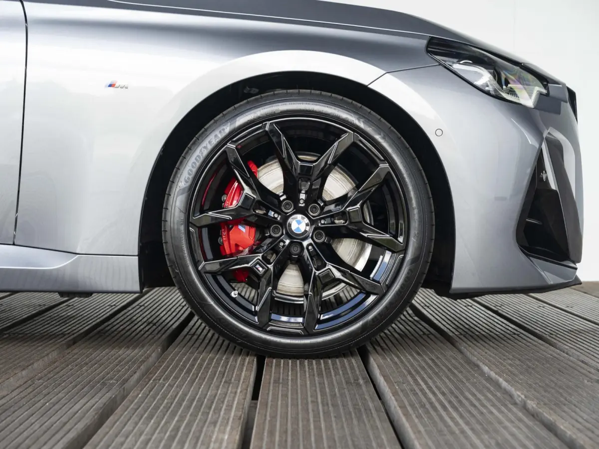 220i M Sportpakket Pro | Premium Pack | Innovation Pack